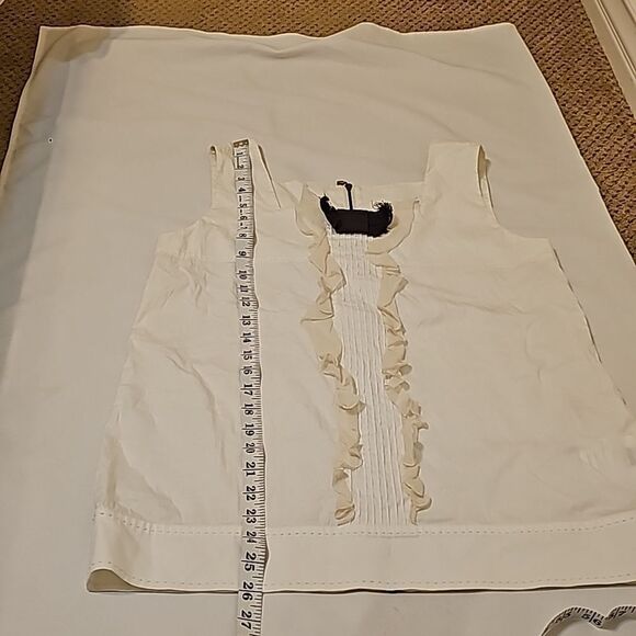 ST JOHN  SOCA SLEEVELESS TOP SIZE MEDIUM. - Picture 4 of 7